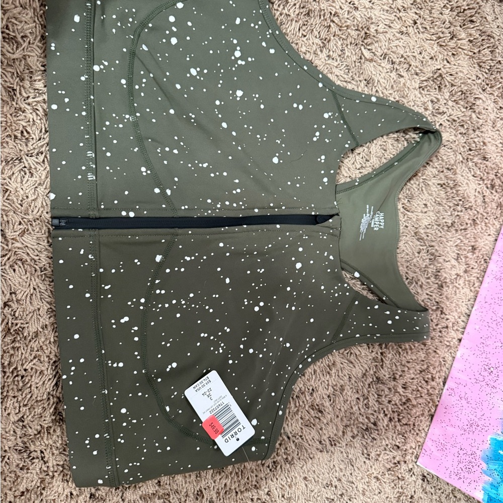 Torrid Olive Green Sports Bra with White Speckles NEW WITH TAGS